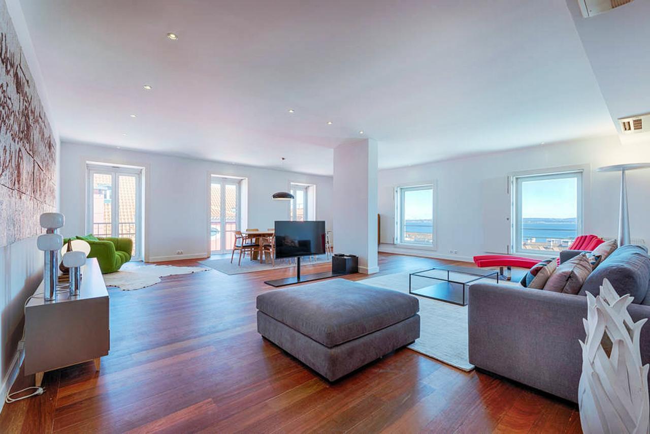 Chiado - Lounge Apartment